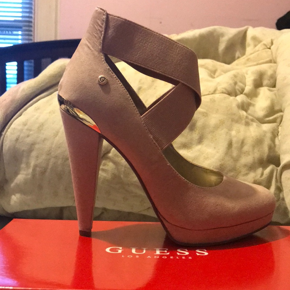 Guess heels size 7